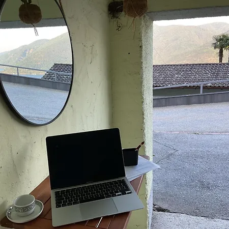 Beautiful Small With Maggiore View Apartment