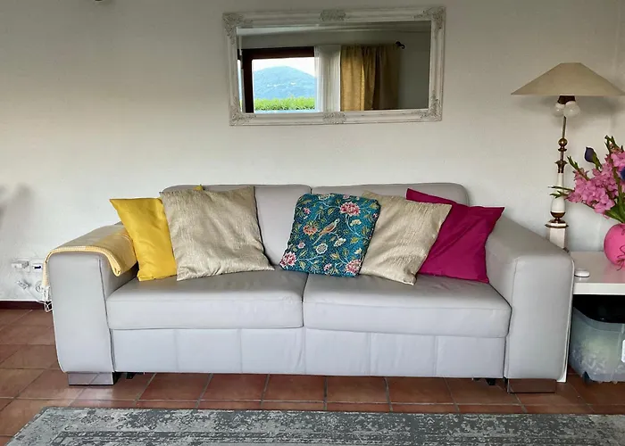 Apartment Beautiful Small With Maggiore View