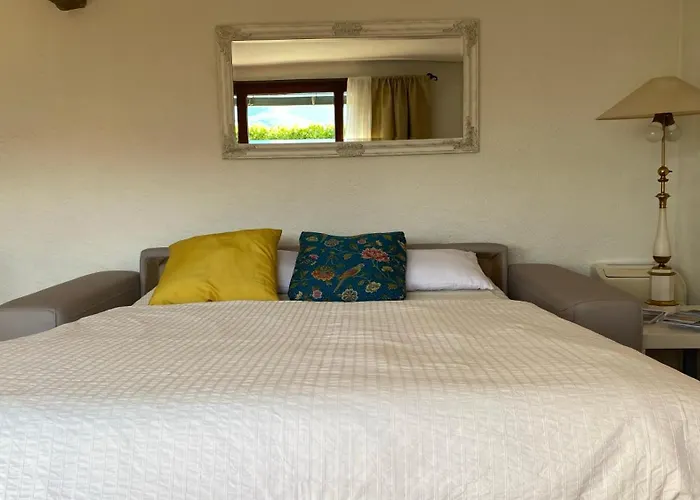 Beautiful Small With Maggiore View Apartman *