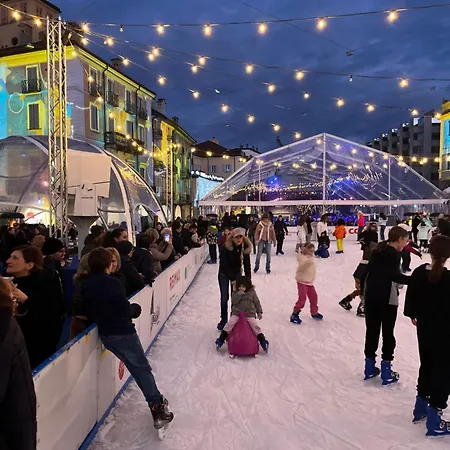 Beautiful Small With Maggiore View Apartment *