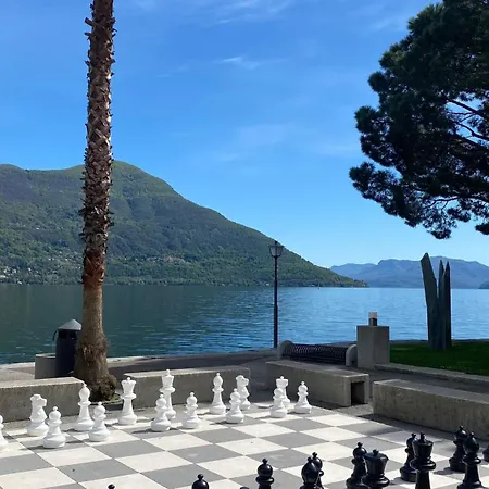 Beautiful Small With Maggiore View Apartment